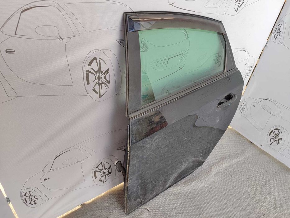 Usa Spate Stanga Toyota Prius (XW30) Hatchback 2009–2015 / Cod OEM 67004-47090 (11M)