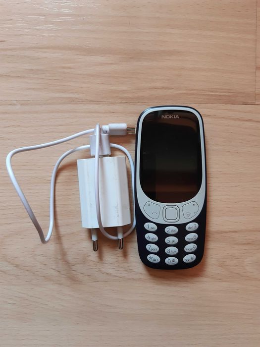 Телефон NOKIA TA-1008, със зарядно устройство