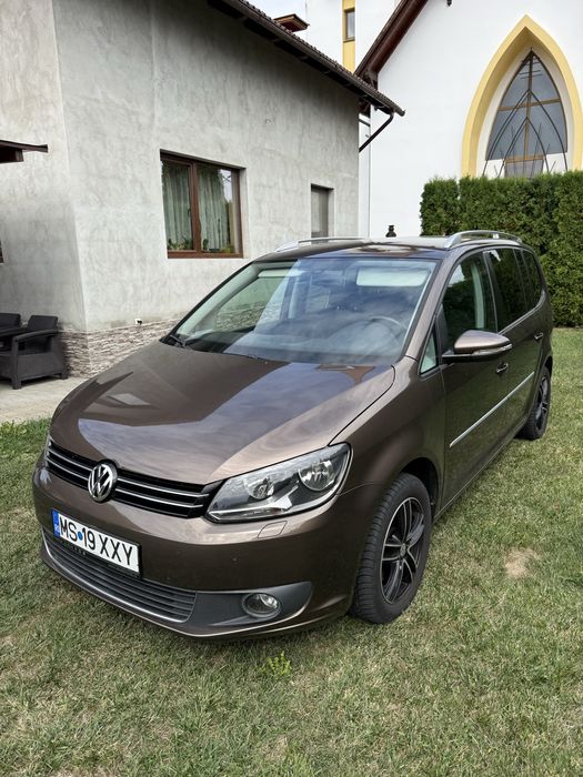 VOLKSWAGEN Touran 2011 — imagine 2
