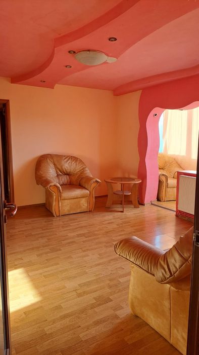 Închirie apartament 2 camere