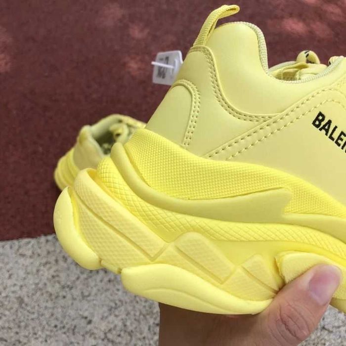 Balenciaga Triple S - Beige/Mustard/Yellow