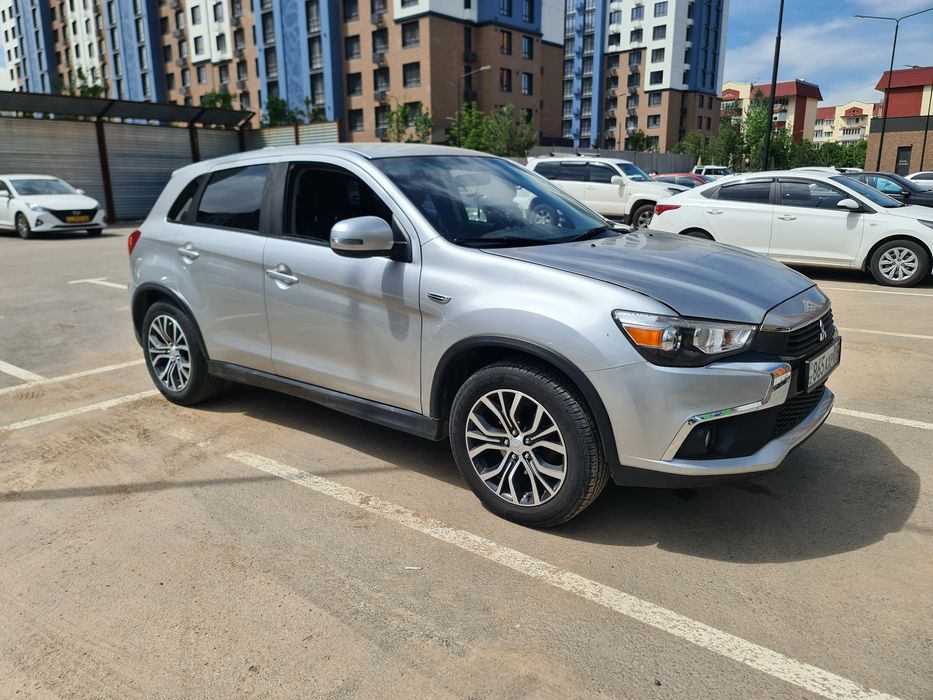 Машина сатылады . жағдайы жақсы .