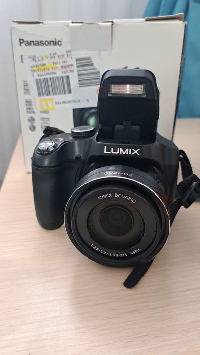Aparat foto digital Panasonic Lumix DMC-7Z72 mega zoom 60x