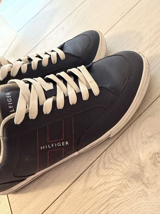 Tommy Hilfiger кеды