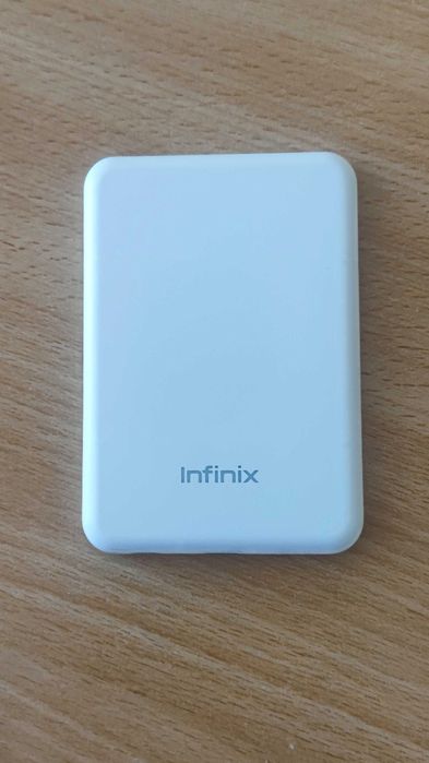 Безжична външна батерия INFINIX Power Bank 3000mAH