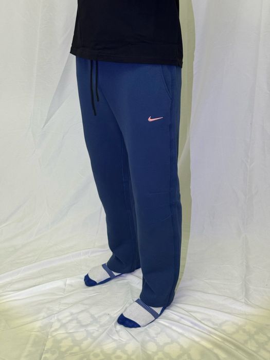 Брюки  NIKE.