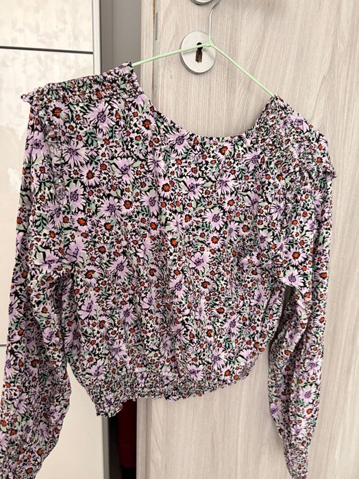 Bluza cu flori lila
