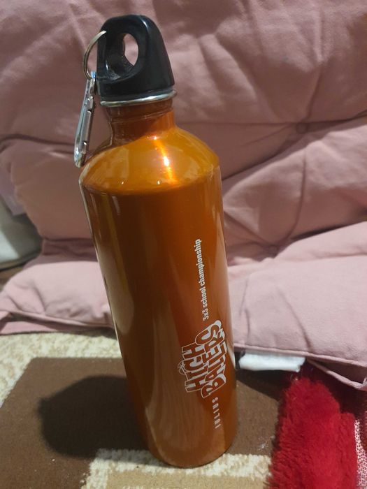 Bidon de apa 0.6 l cu pai