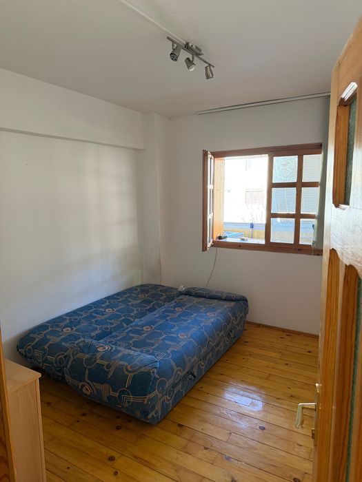 Vand apartament 2 camere