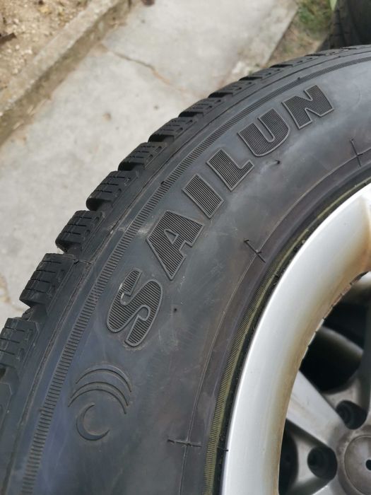 Гуми и джанти от Пасат,Мерцедес МЛ и А клас,и Волво XC60/90