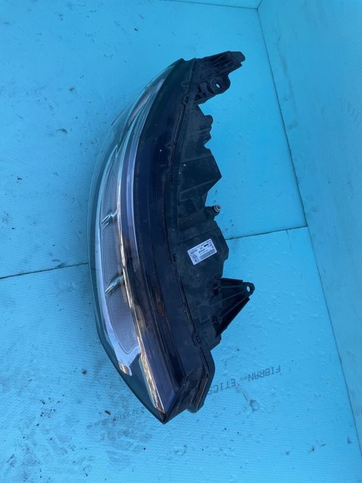 Фар Рено Колеос / Renault Koleos 2021г Facelift