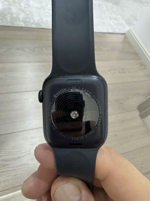 Apple watch se 44mm.