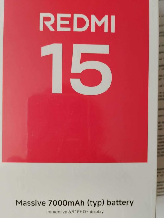 Продавам Honor X7d 256GB 8GB и Xiaomi Redmi 15 128GB 6GB