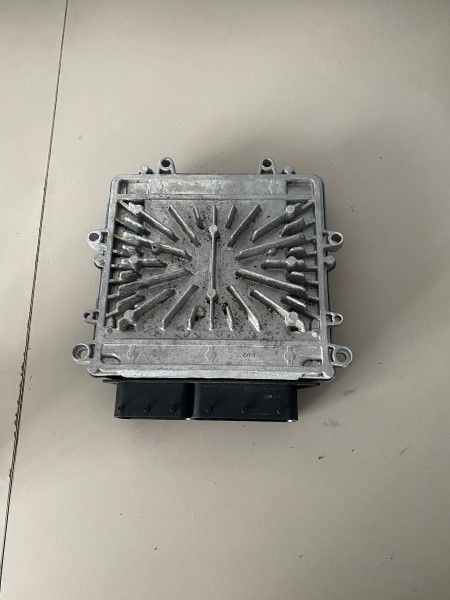 Calculator Motor Volvo S60 S80 V60 V70 XC60 XC70 2007-2013 31303388