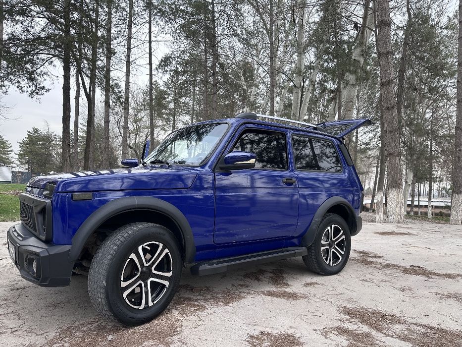 VAZ 2121 NIVA sotiladi xolati zo'r