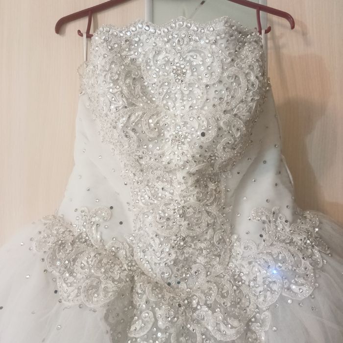 Свадебные платья