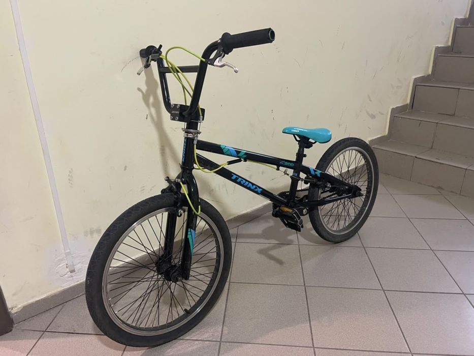 Продается велосипед BMX с тормозами
