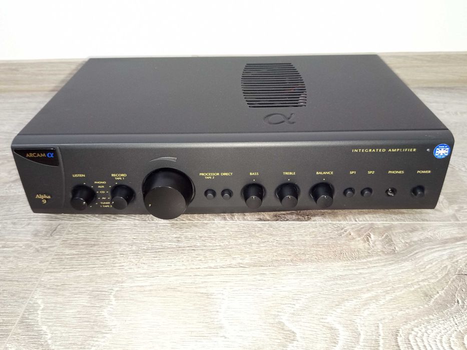 Стерео усилвател Arcam Alpha 9