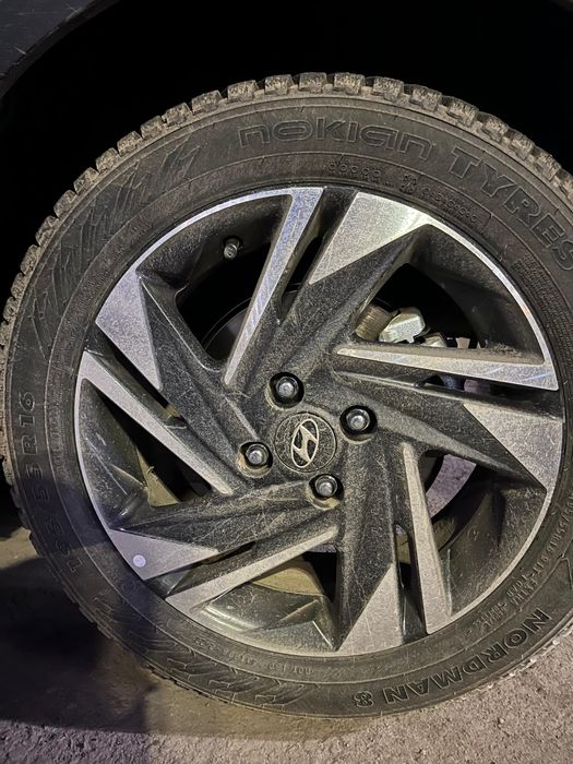 Продам шины Nokian 195/55 R16