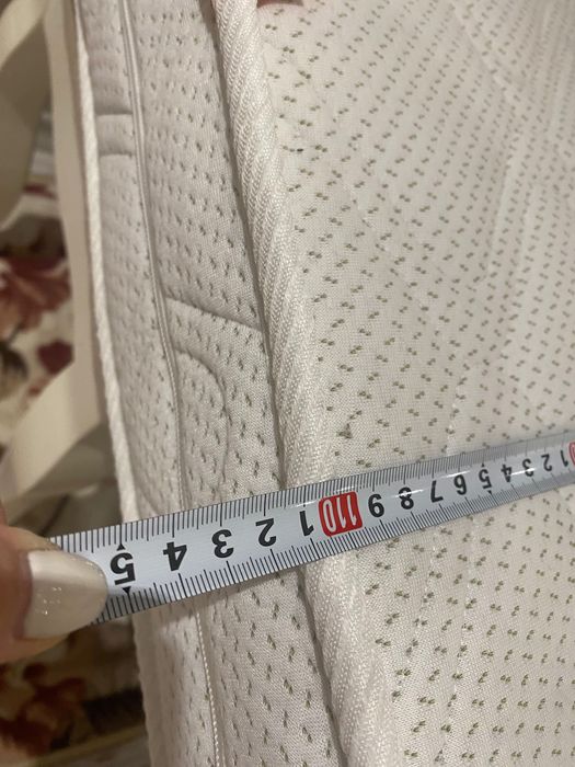 Двулицев матрак  за бебешка кошара с бамбукови нишки