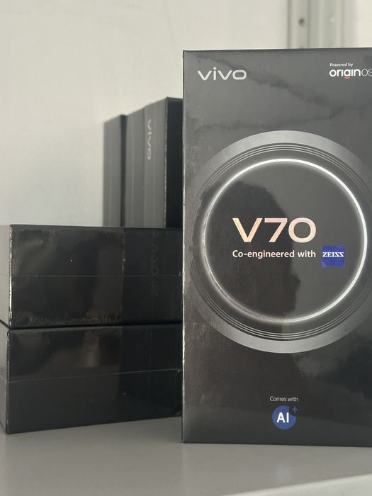 Vivo V70 12/256ГБ