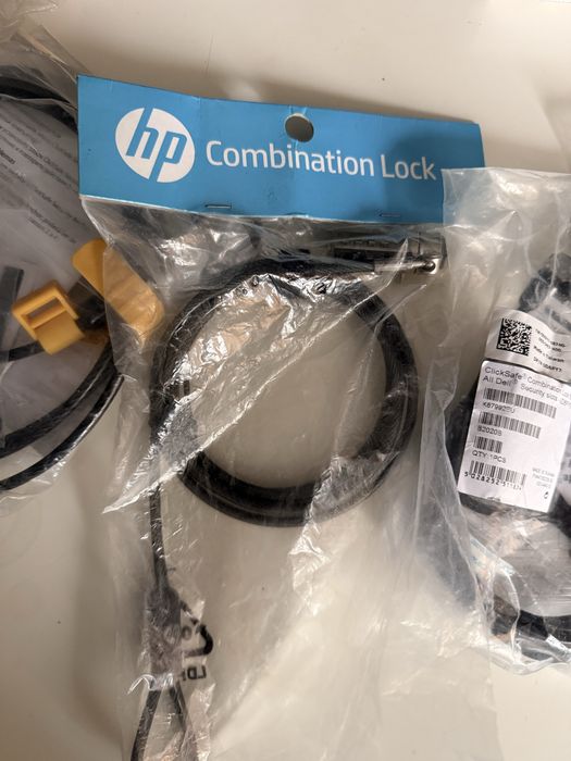 Vand Combintion Look