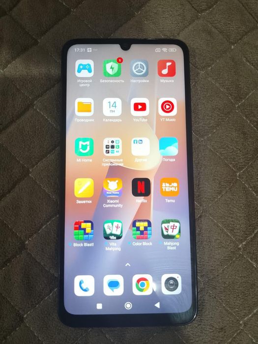 Продам Redmi 13C