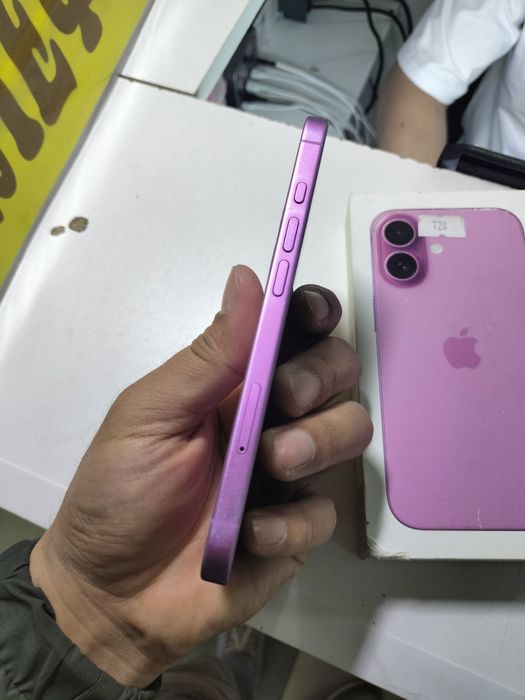 Айфон 16 128гб ёмкост 93