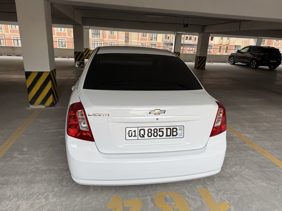 Chevrolet Lacetti 2018, avtomat