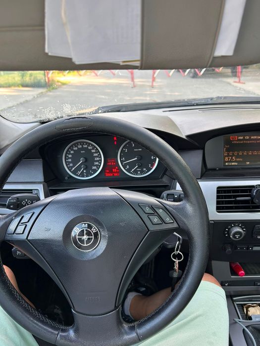 BMW 5 Series 2006 — imagine 4
