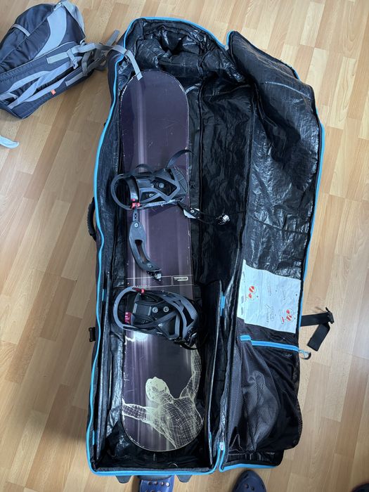 Placa Snowboard 147cm Booti 44 Legaturi Husa placa casca ochelari schi stare noua