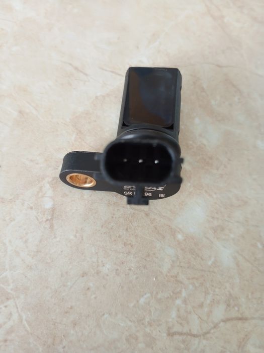 Продам датчик коленвала