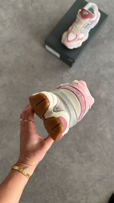 New Balance 9060 “Rose Pink”