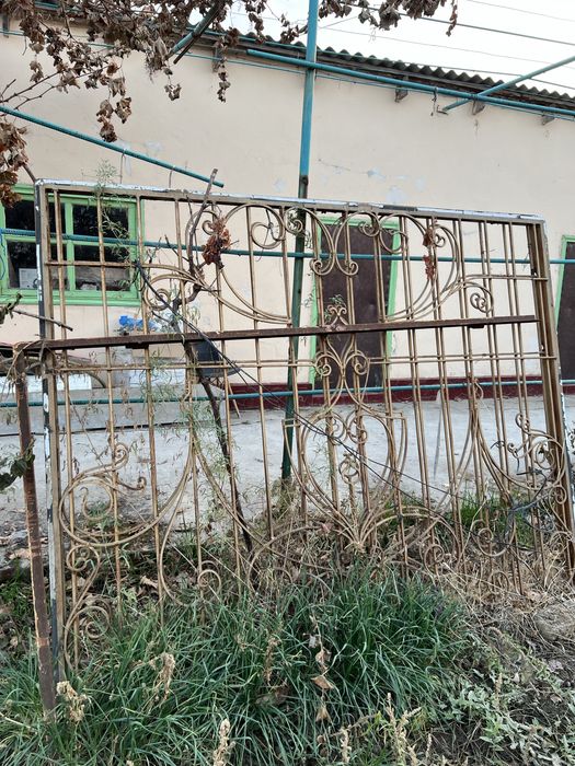 Продаю алюминивые двери окна