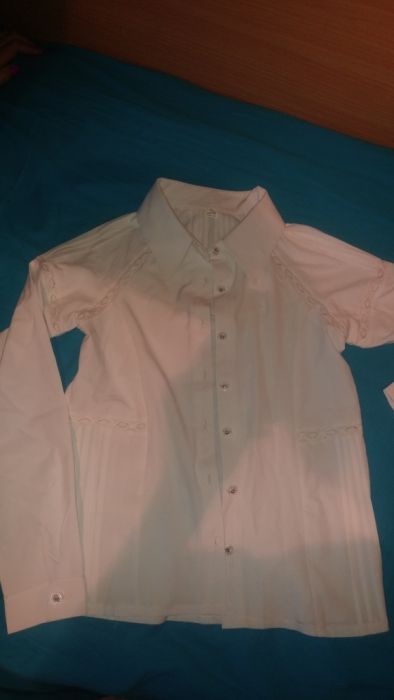 Новая белая блузка