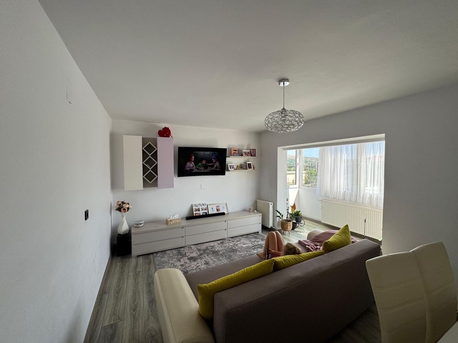 Apartament 3 camere de vanzare in Blaj Str. Garii .