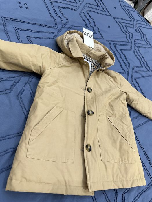 Zara пальто 4-5 лет