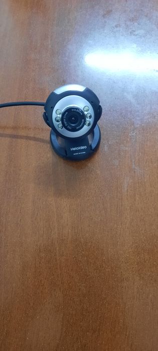 Veb kamera heloideo