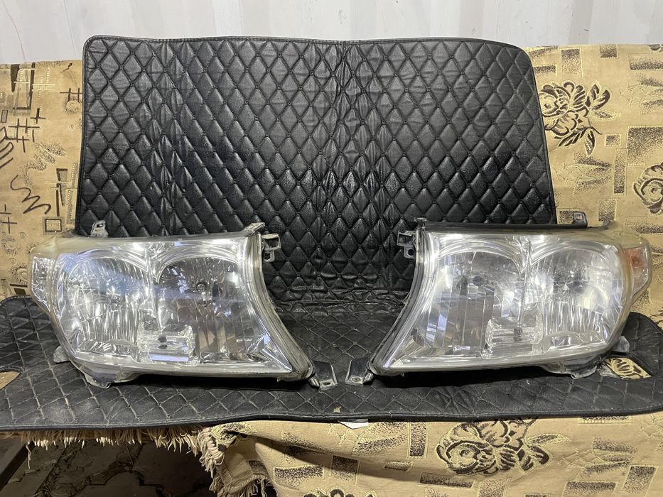 Land cruiser 200 фара передний