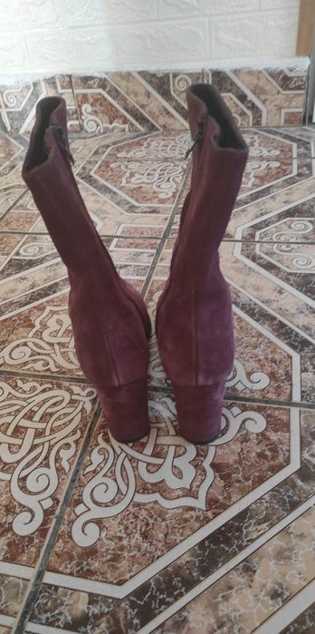 Боти DARIS естествен велур