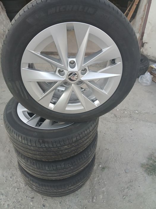 Jante skoda 17 zoll 205 55 17 Michelin