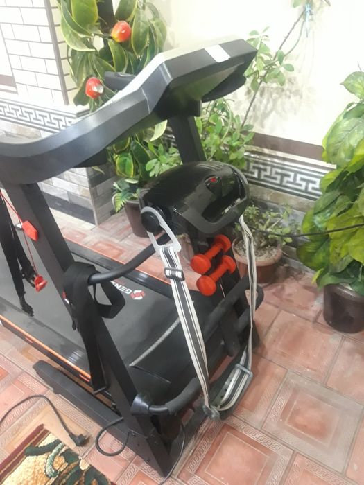 General. Begavoy darojka sotiladi. Srochno