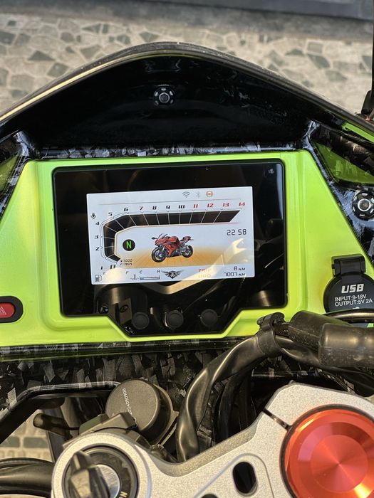motosikl 400cc.