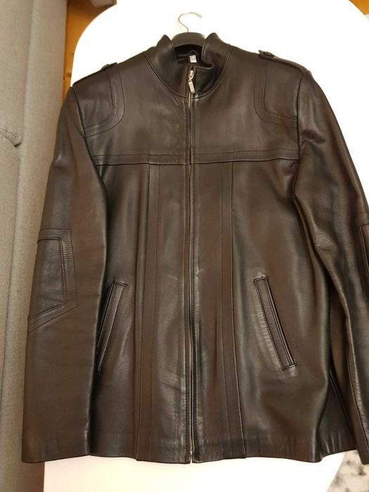 Geaca de piele stare ca noua