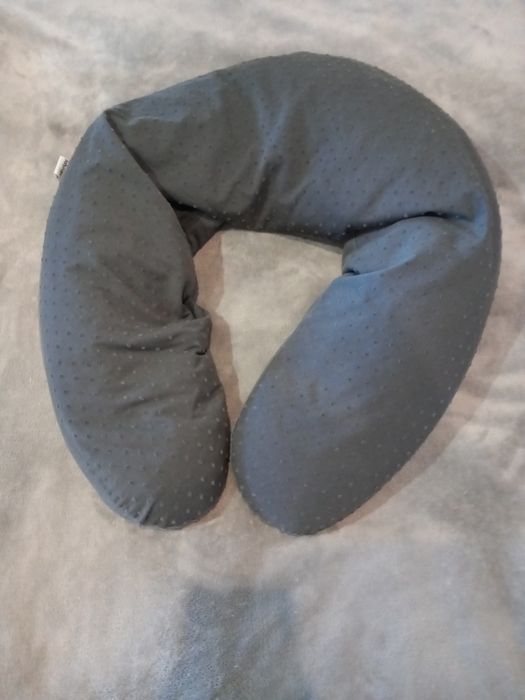 Възглавница за бременни,голяма топла дреха ,одеало с ръкави