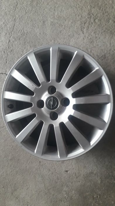 Opel Джанти 16 Цола