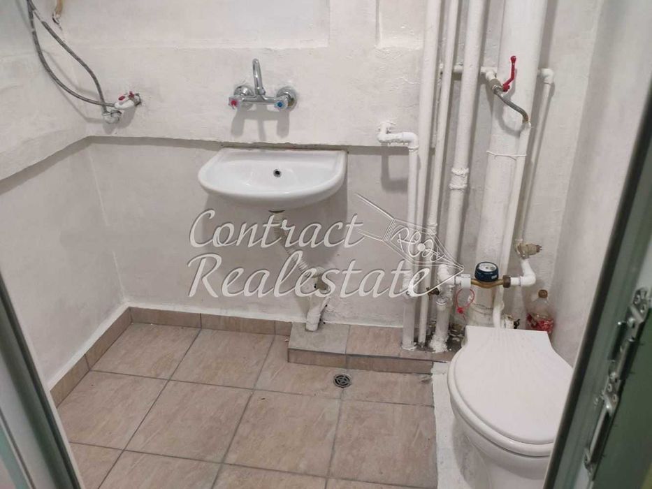 Дава се под наем Двустаен апартамент в Варна, Аспарухово - 45 кв.м за 280.5 € - Снимка #3