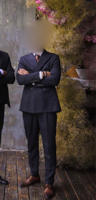 Костюм от Shoqan Suits