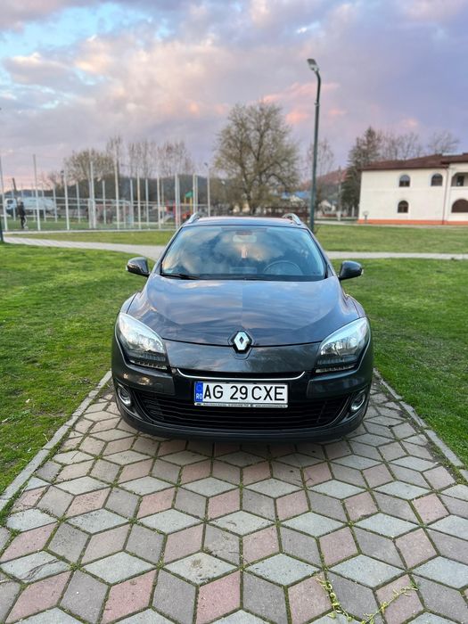 Renault Megane 3  -euro 5 1.2 tce 115 cp 140 000 km reali  navigatie