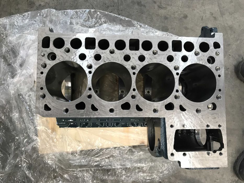 Bloc motor Kubota V2403 - Piese motor Kubota - Piese utilaj